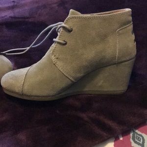 TOMS Desert Wedge Bootie
